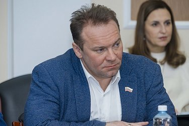 Депутаты зададут вопросы полиции